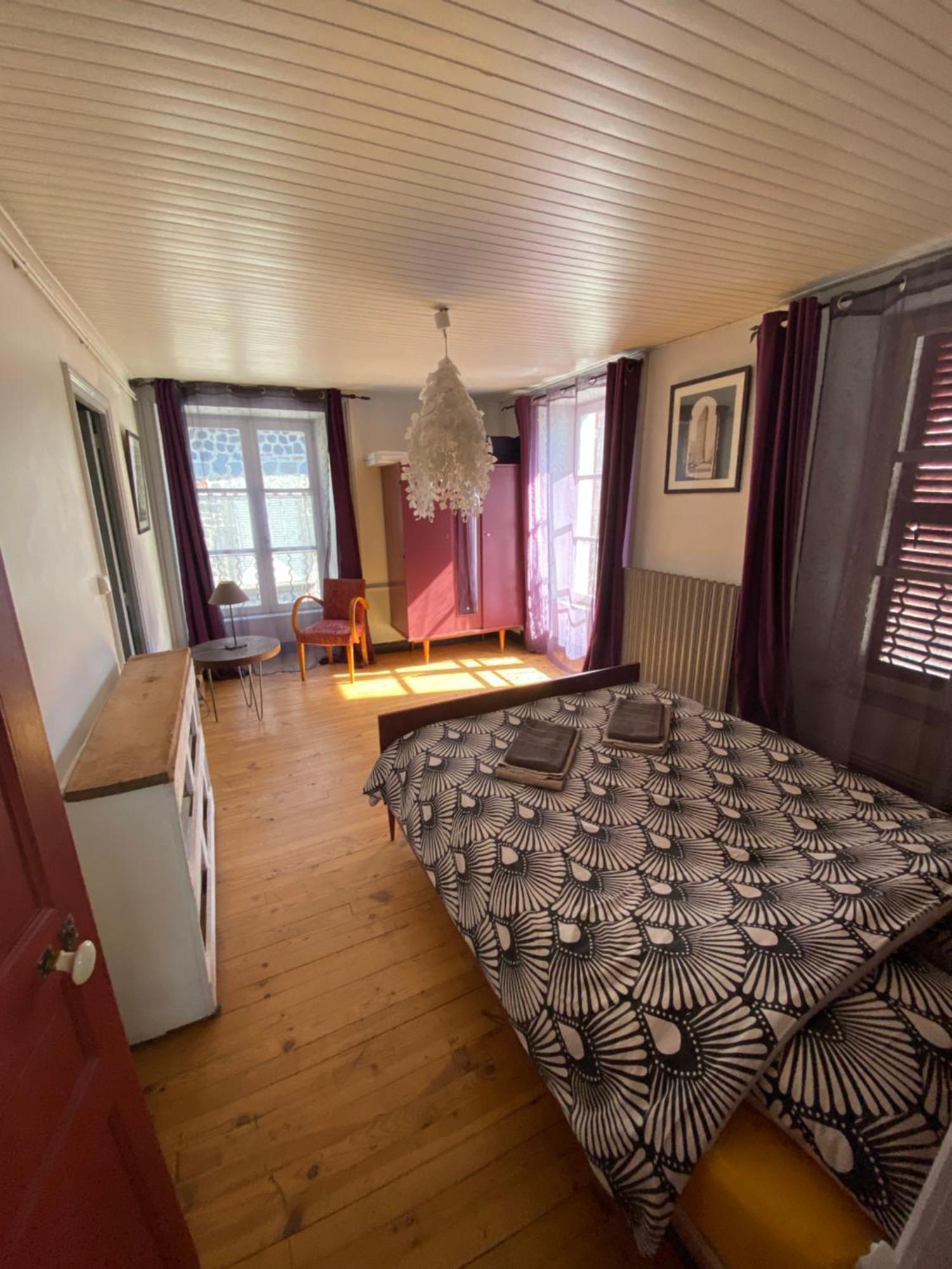 Charmant Appartement Au Coeur Des Volcans D Auvergne Murat  Bagian luar foto